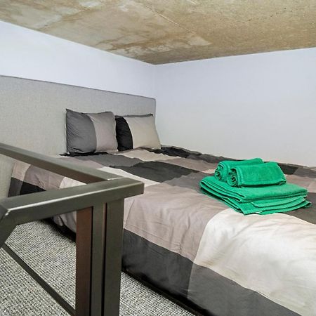 Teeny Tiny Lofts In Center Каунас Екстериор снимка