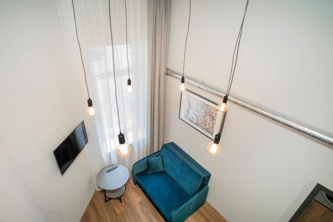 Teeny Tiny Lofts In Center Каунас Екстериор снимка